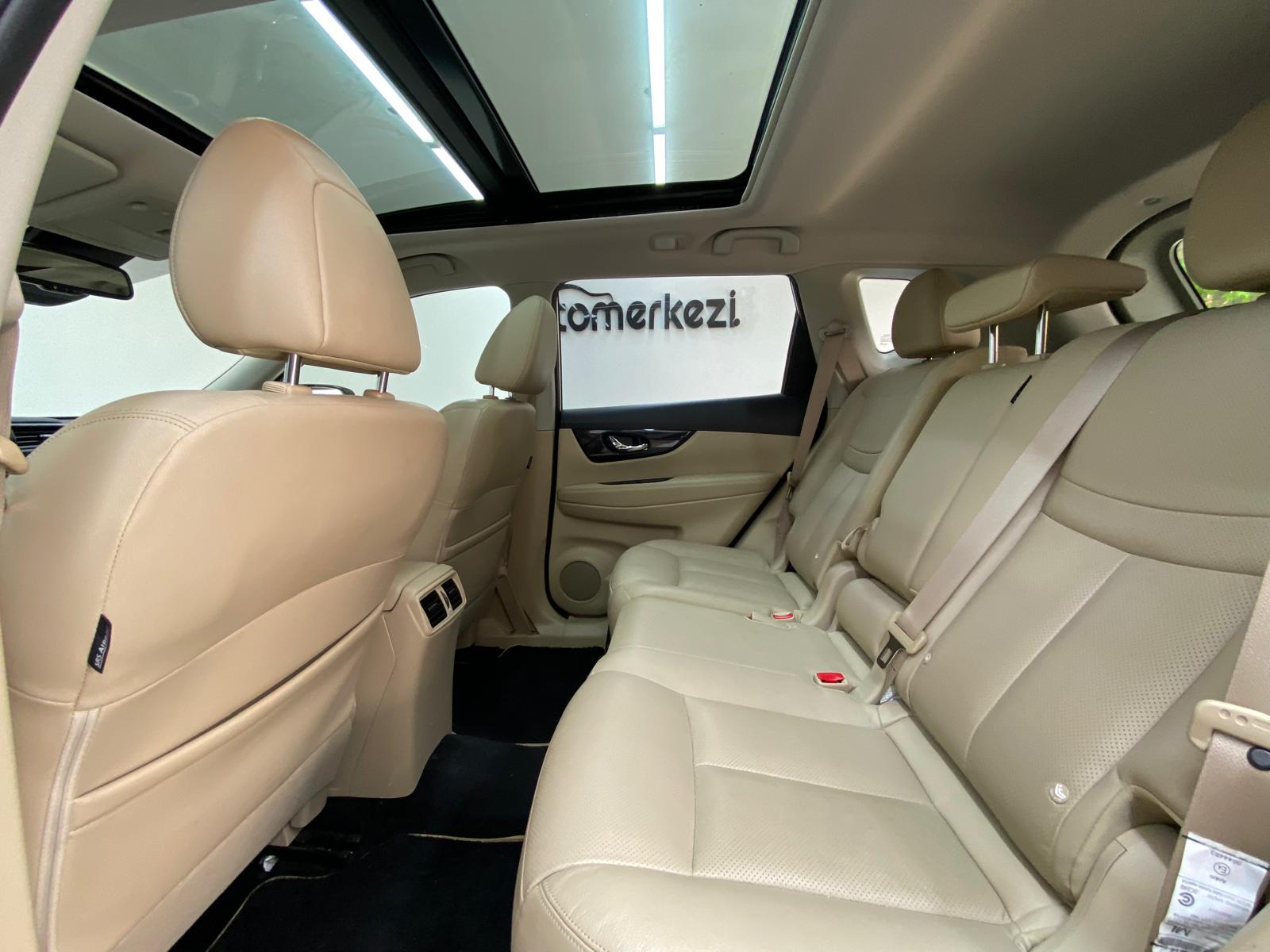 NISSAN X-TRAIL 24
